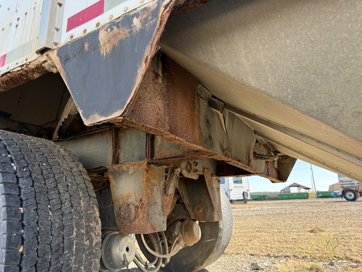 2011-merritt-42-image-63