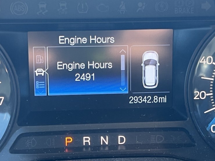 2016-ford-explorer-image-23