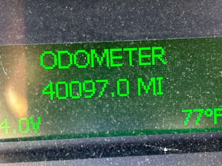 2020-freightliner-m2-106-elgin-whirlwind-series-mv-street-sweeper-truck-image-6