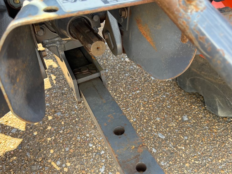 kubota-mx5200-image-11