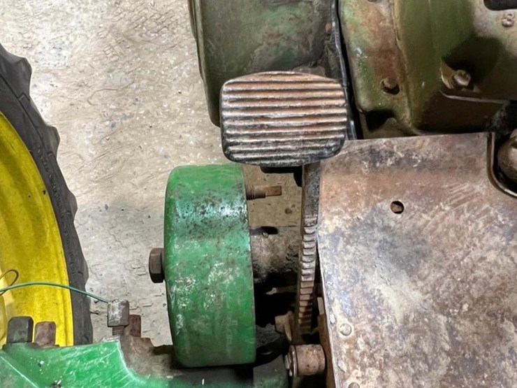 john-deere-530-image-28