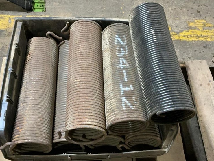 #172-•-new-electric-motors-and-overhead-door-springs-image-14