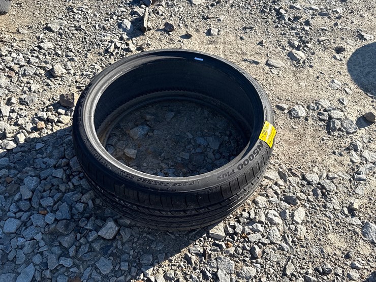 #2805-•-(1)-nexen-225/35r20-tire-inv#-2805-image-3