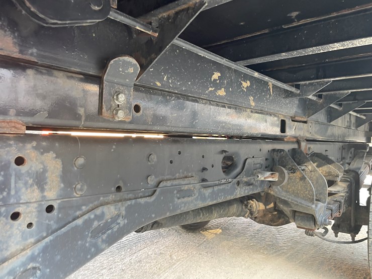 dodge-ram-4500-image-32