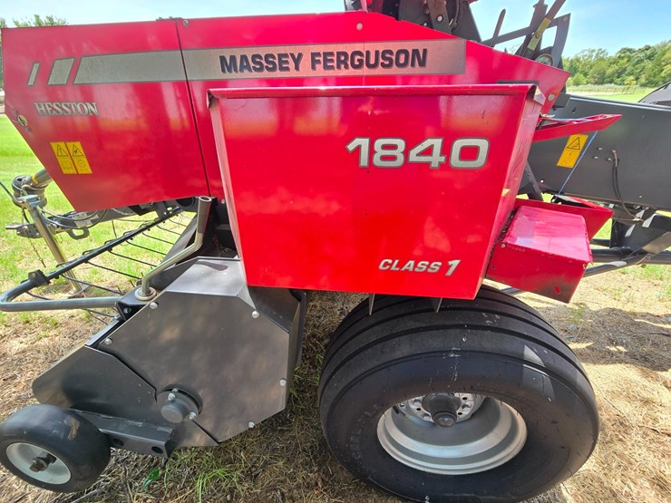 2020-massey-ferguson-1840-image-6