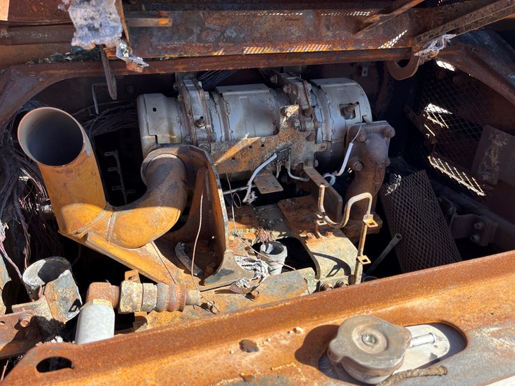 kubota-svl75-2-image-9