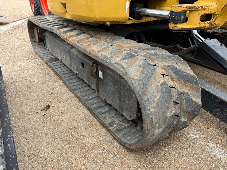 caterpillar-305e2-cr-image-18