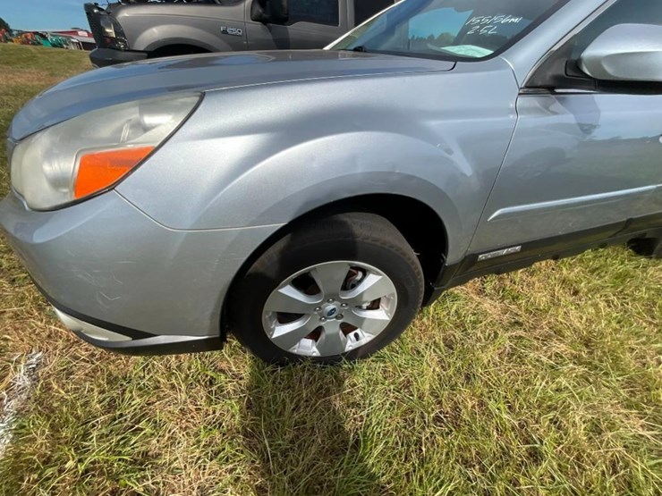 2012-subaru-outback-(at,-awd,-2.5l,-miles-image-4