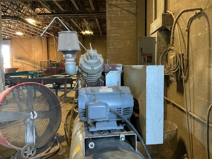 #145-•-ingersoll-rand-air-compressor-image-7