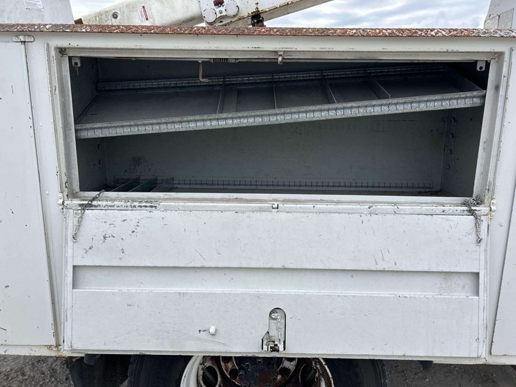 2006-ford-f650-image-26