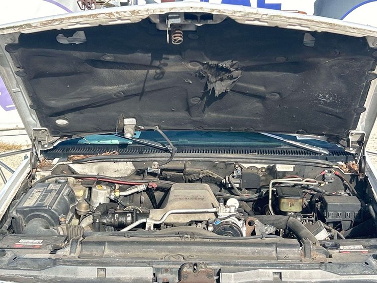 1997-chevrolet-c3500-auto-crane-service-truck-image-9