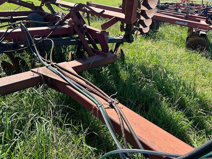 case-ih-496-image-49