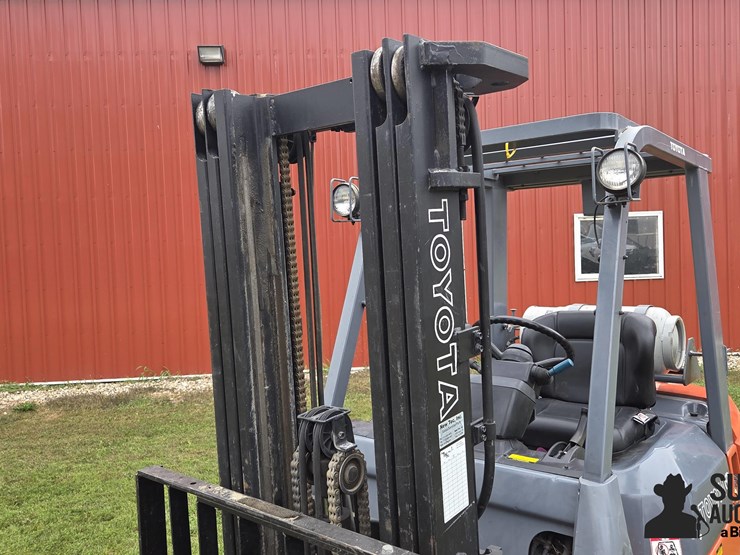 toyota-7fgu25-image-9