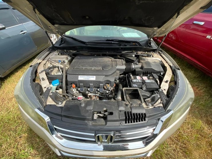 2014-honda-accord-(at,-v6,-3.5l,-miles-image-23