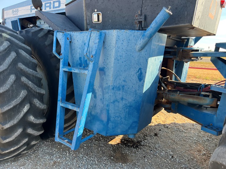 1989-ford-846-image-19