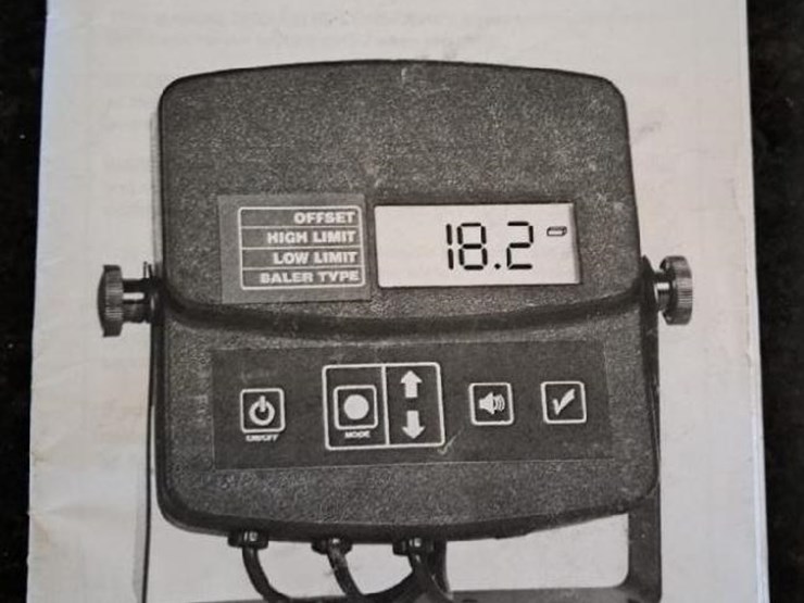 2020-massey-ferguson-1840-image-31