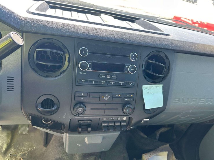 2015-ford-f350-image-15