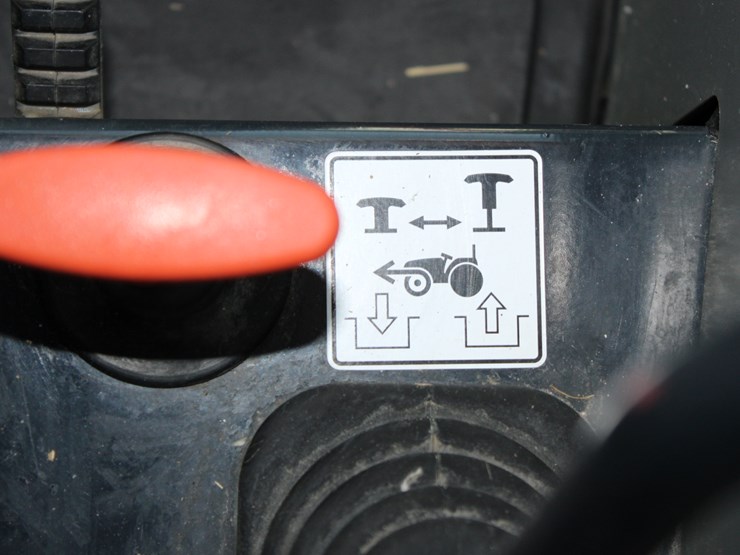 massey-ferguson-4610-image-72