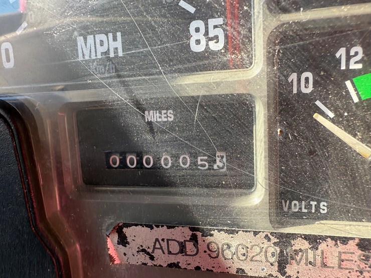 1992-international-4000-image-38