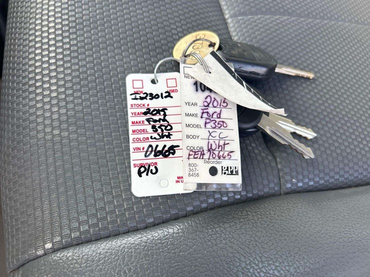 2015-ford-f350-image-23