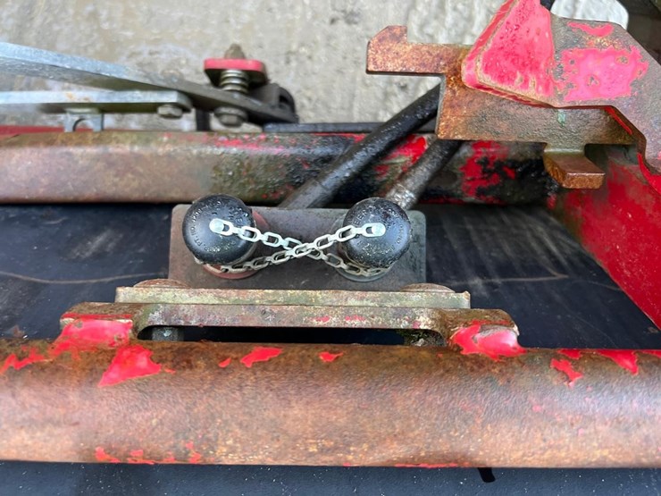 case-ih-maxxum-125-image-11