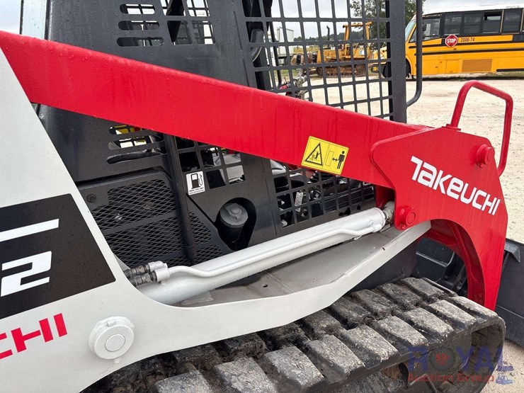 2016-takeuchi-tl8r2-image-13