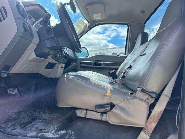 2008-ford-f350-image-12