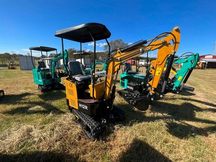 unused-cfg-h12r-mini-excavator-(420cc-gas-engine,-image-3