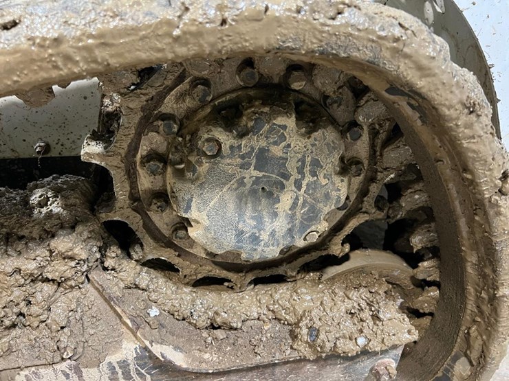 bobcat-t595-image-15