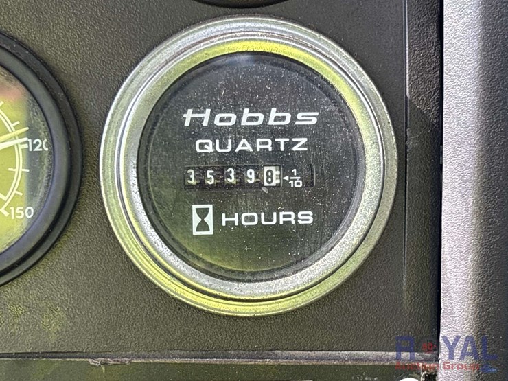 2007-gmc-c8500-altec-dl45tr-insulated-material-handling-digger-derrick-truck-image-16