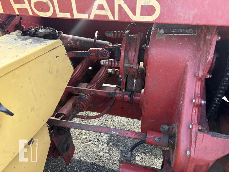 new-holland-900-image-13