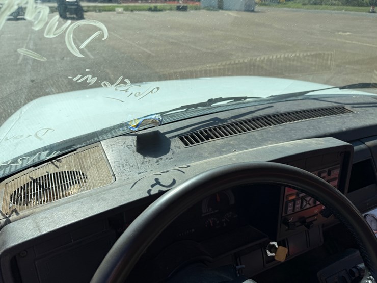 1990-gmc-topkick-image-42