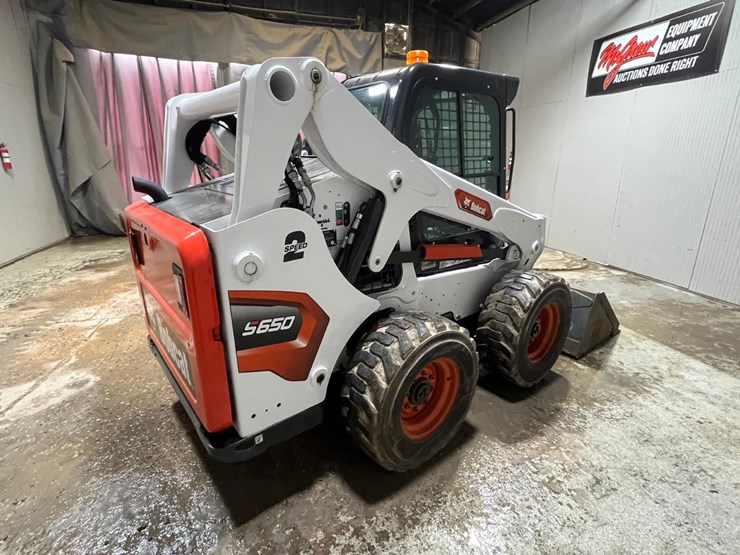 2023-bobcat-s650-image-5