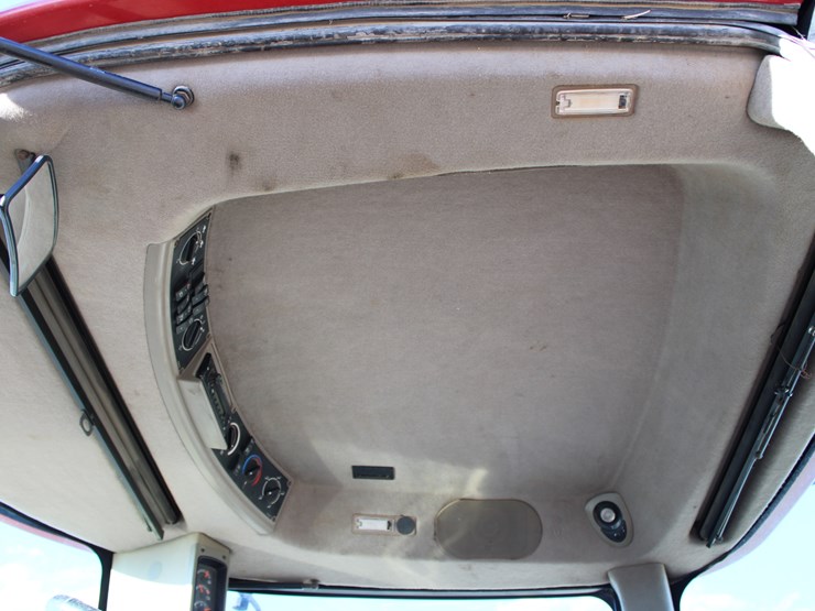 international-4100-image-71