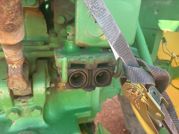 1962-john-deere-3010-image-12