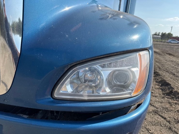 2012-kenworth-t660-image-20