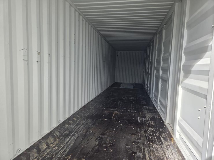 #6475-•-40'-(5)-door-shipping-container-image-9
