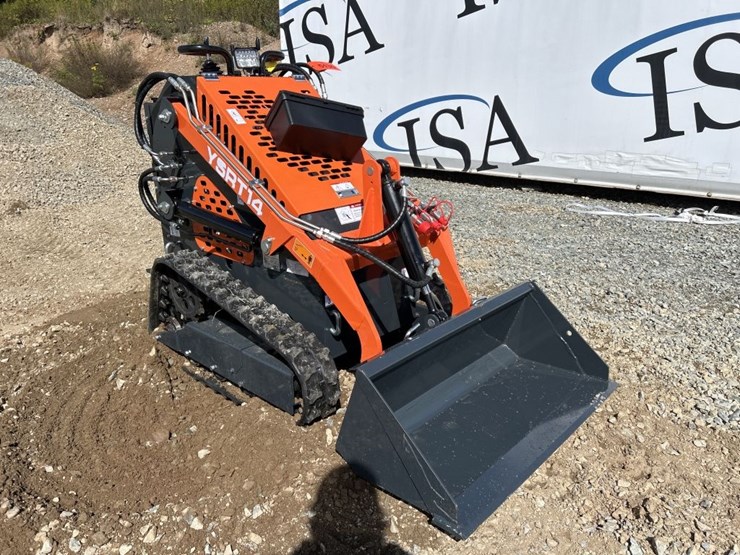 #6470-•-unused-agt-ysrt14-mini-skid-steer-image-7