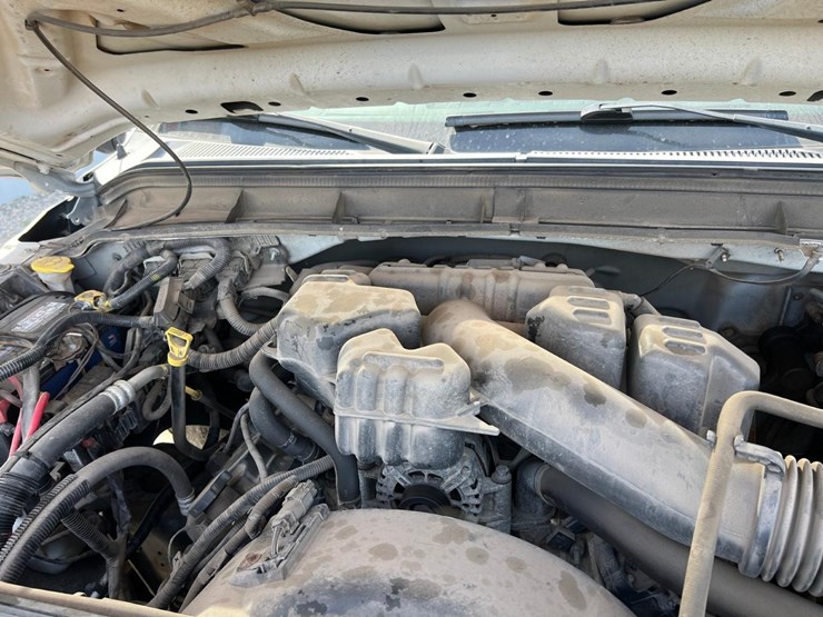 2015-ford-f350-image-23