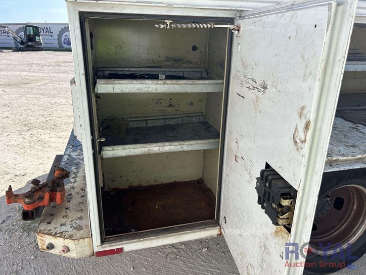 2011-ford-f350-image-32