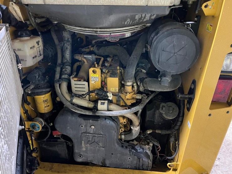 caterpillar-279d-image-17