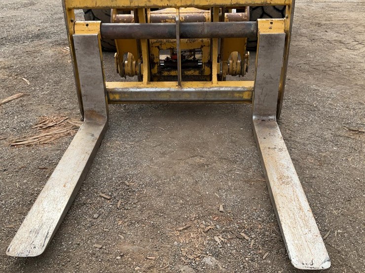 2013-caterpillar-924k-image-71