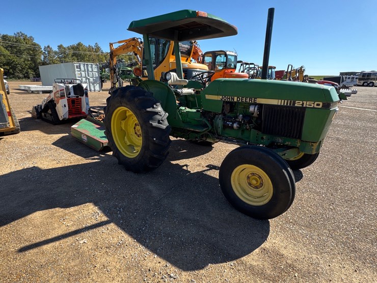 john-deere-2150-image-4