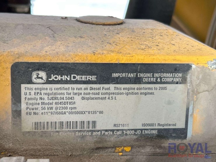 2005-deere-310g-image-11