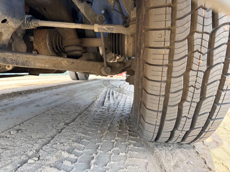 2020-chevrolet-silverado-3500-image-9