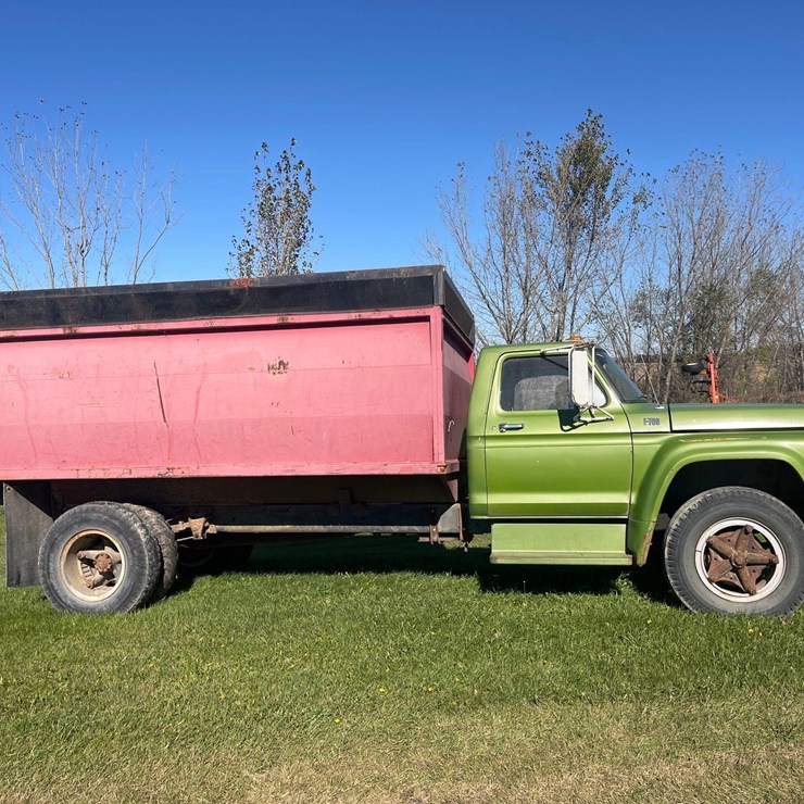 FORD F700