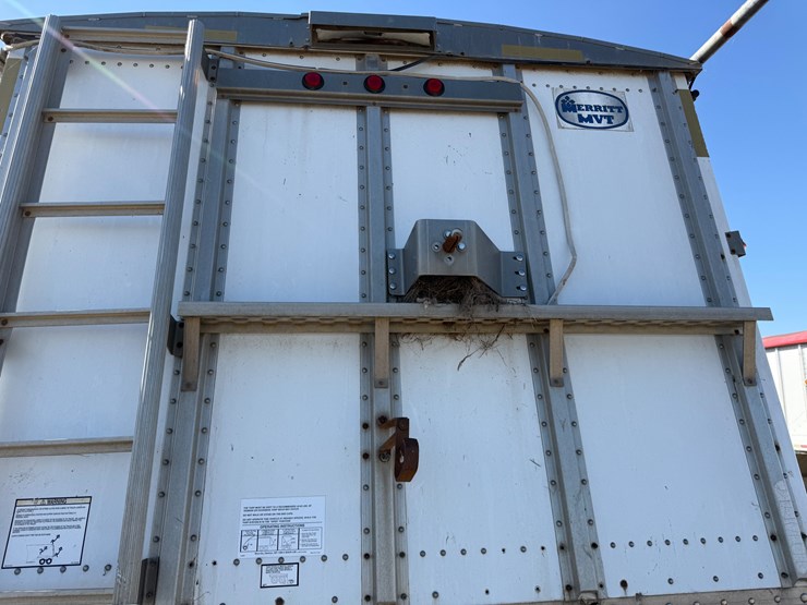 2011-merritt-42-image-13