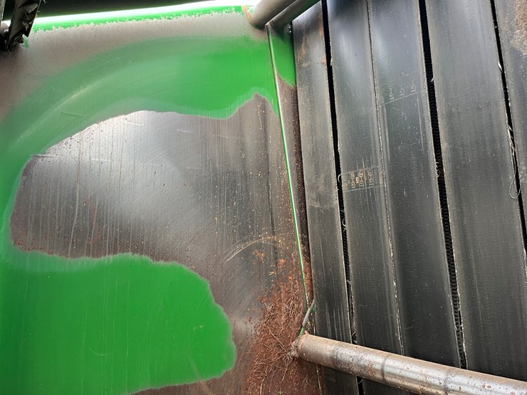 2000-john-deere-567-image-12