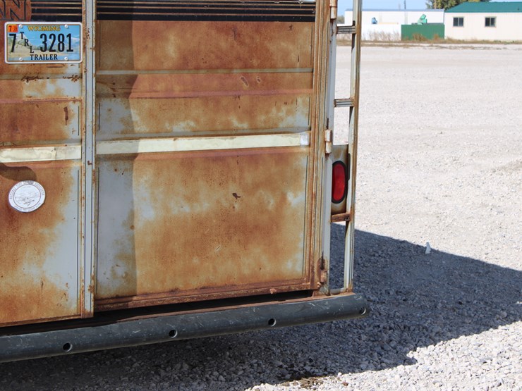 1994-titan-trailer-image-12