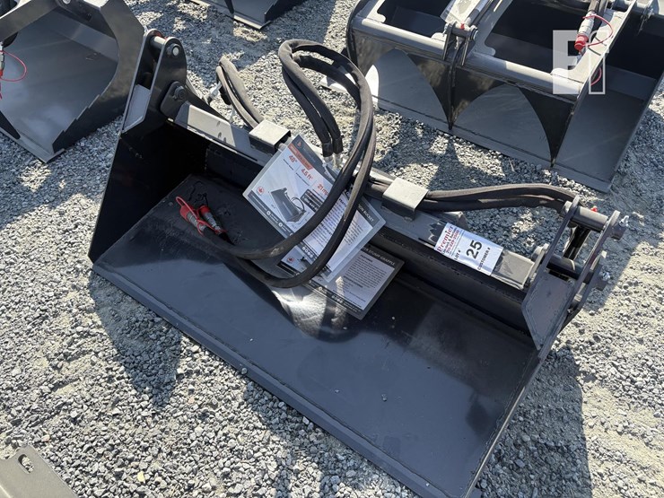 2025-wolverine-mcb-11-48w-image-1